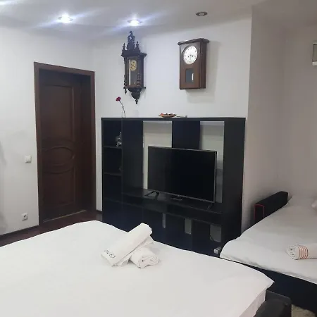 1st Floor National Arena Monza Апартаменти *